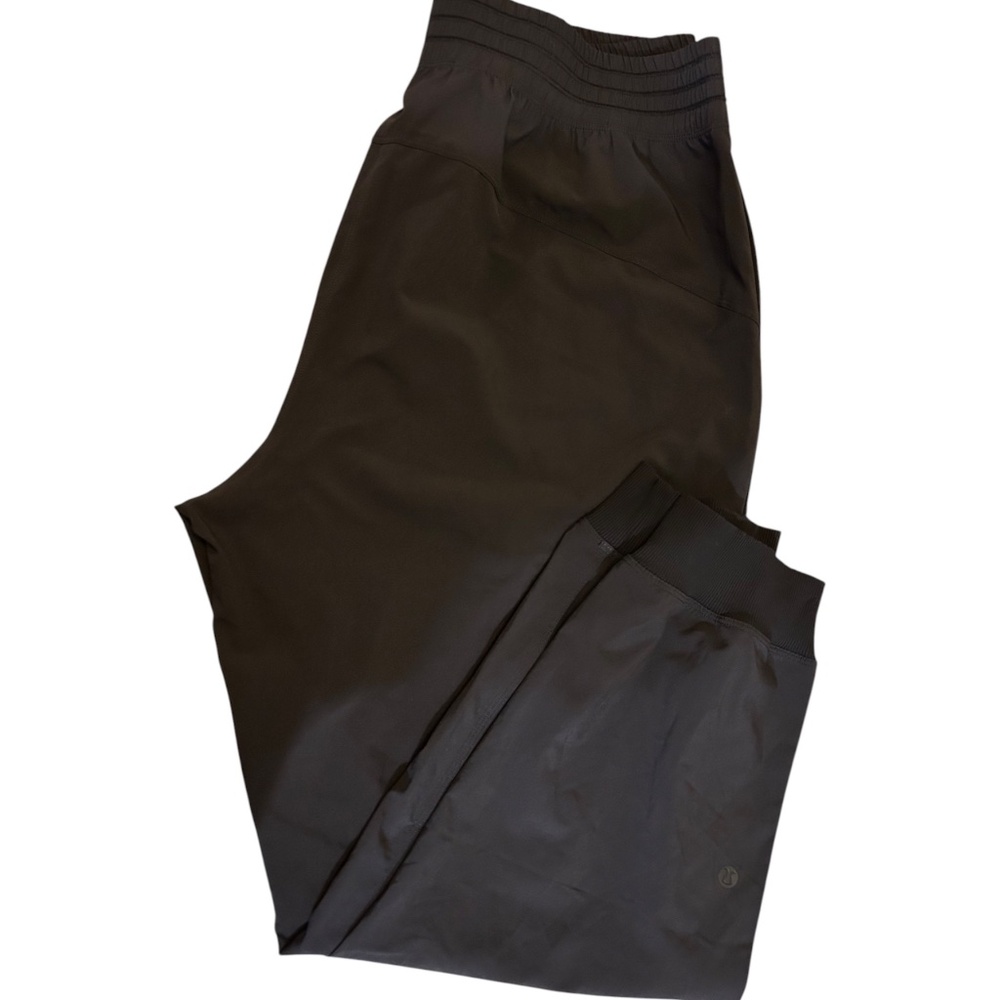 Lululemon On the Fly Jogger - Woven 28" | Sz 10